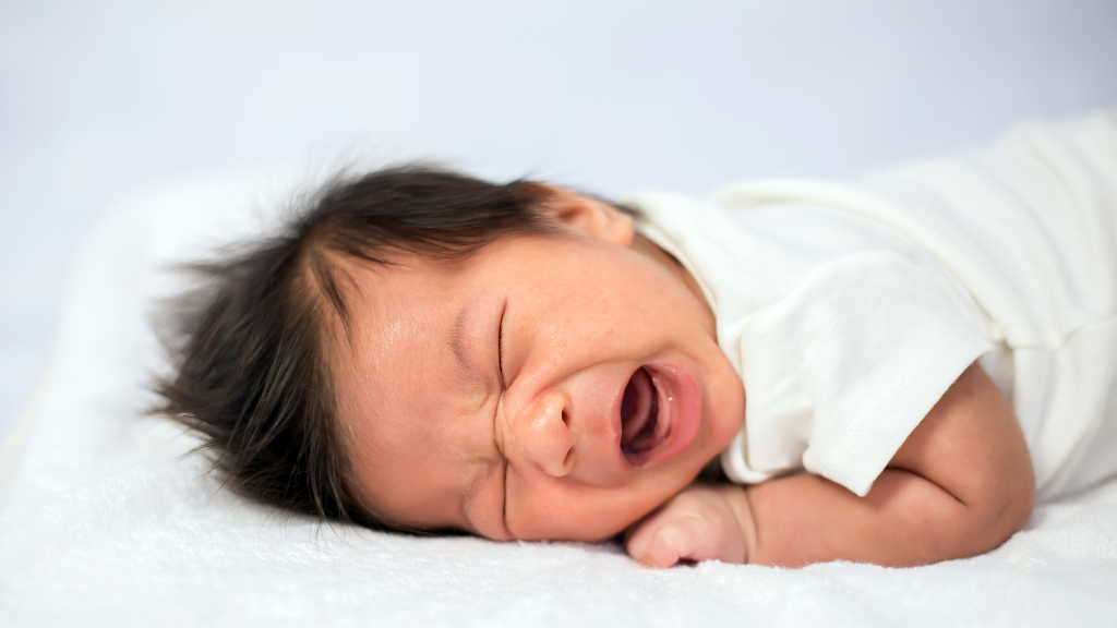 Baby schläft nicht: Ursachen & Tipps bei Schlafproblemen