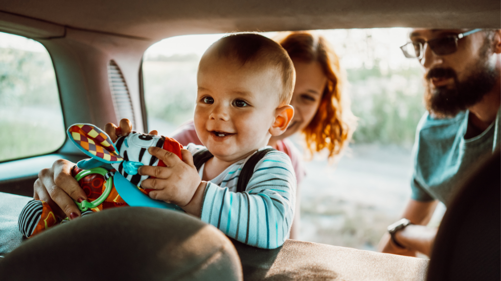 Unterwegs mit Baby: Tipps für Alltag, Ausflüge & Reisen
