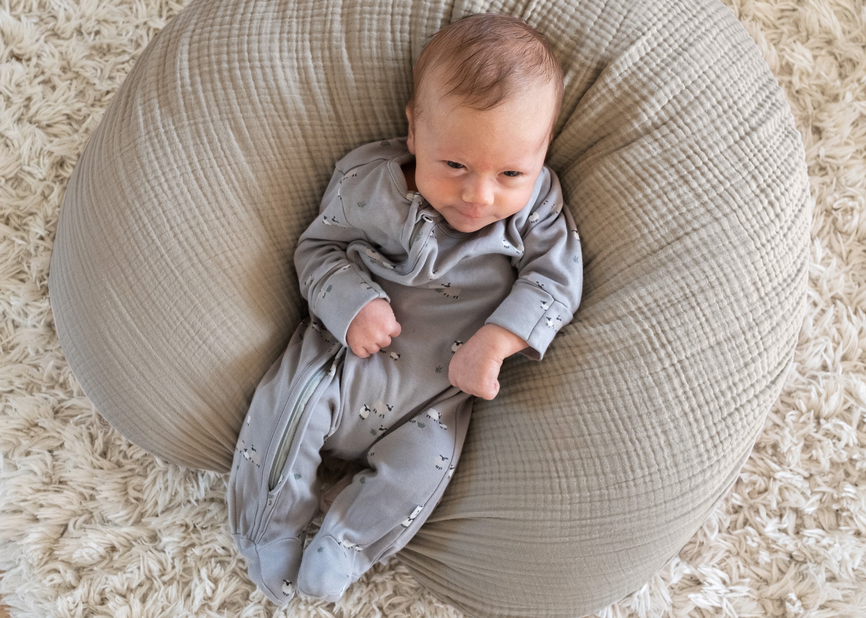 Baby-Erstausstattung: Checkliste & Tipps für werdende Eltern