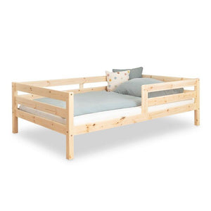 Kinderbett ohne Zubehör