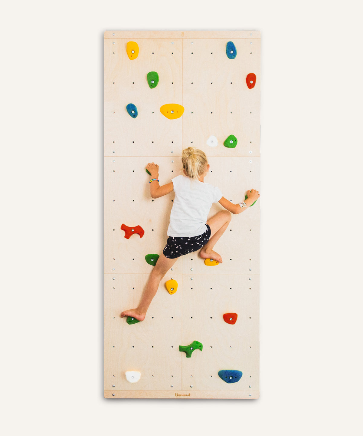 Ehrenkind Kletterwand.