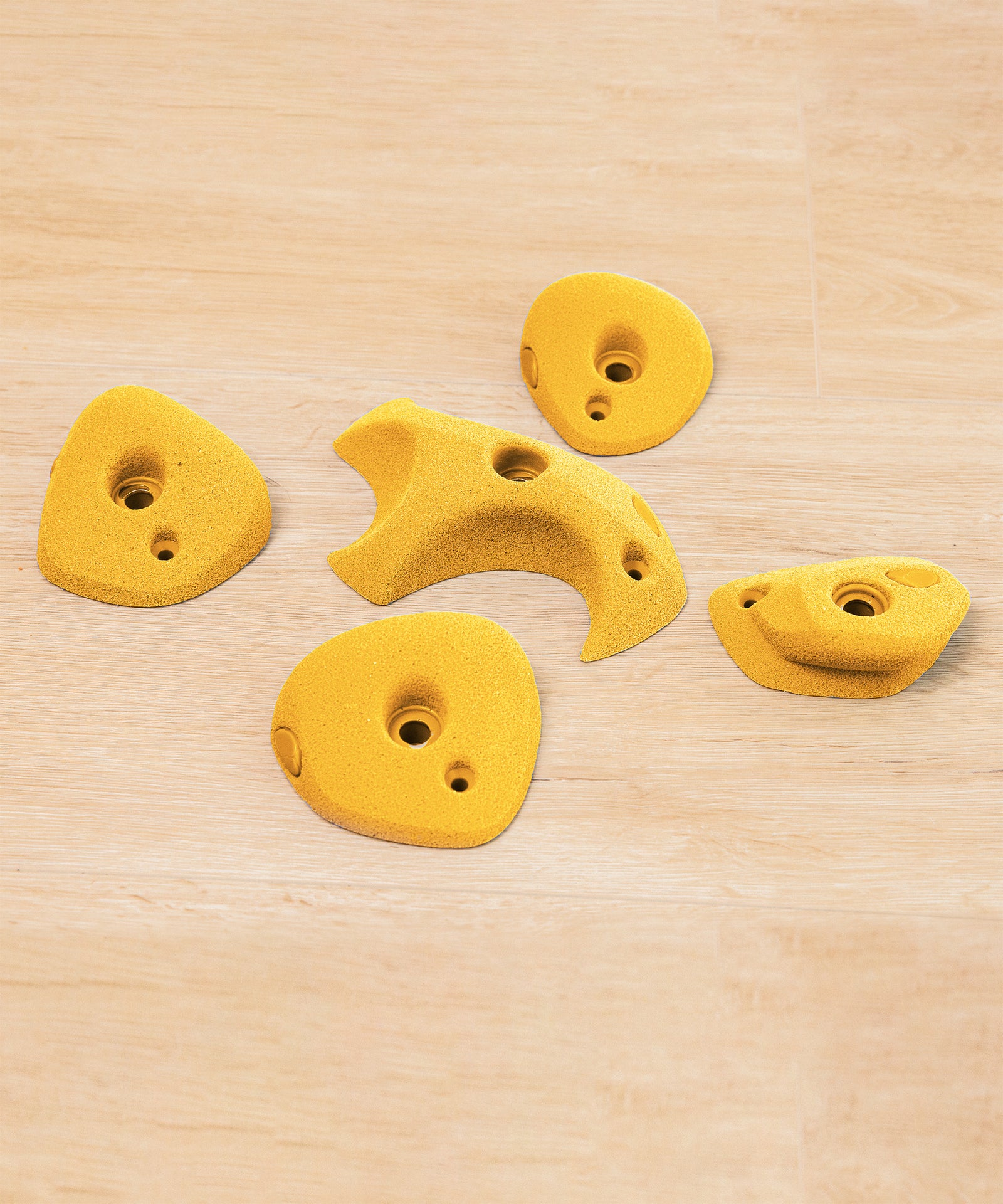 Nahaufnahme Klettergriffe Gelb.