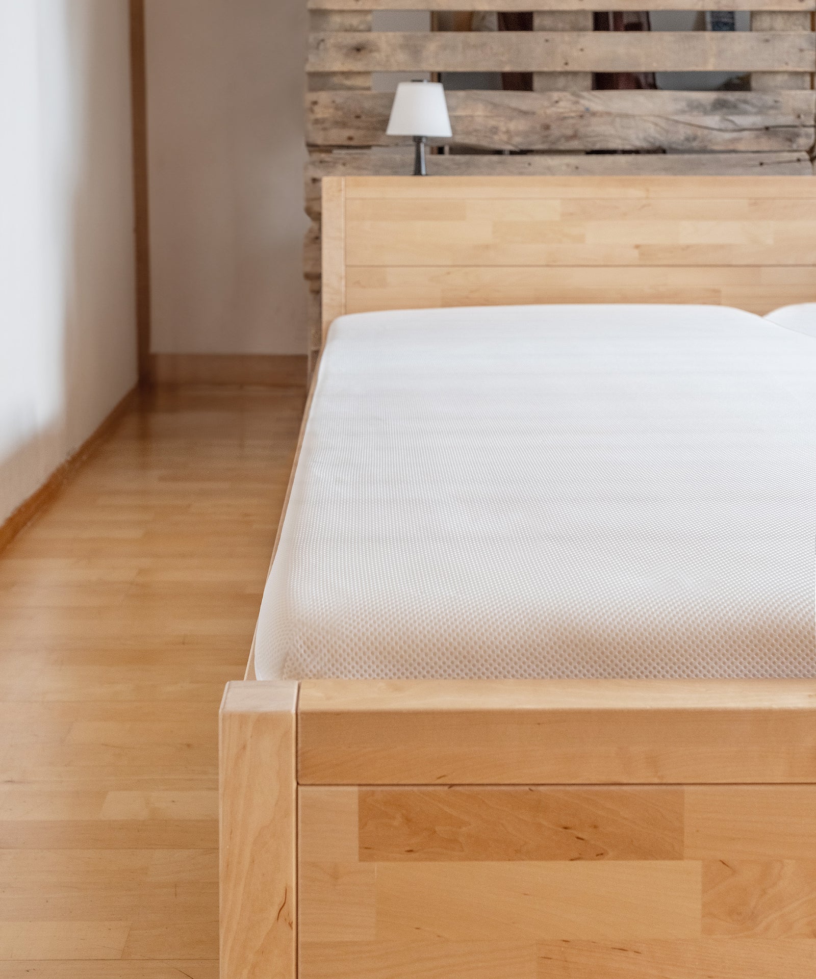 Family Matratze 90x200 cm in Familienbett.