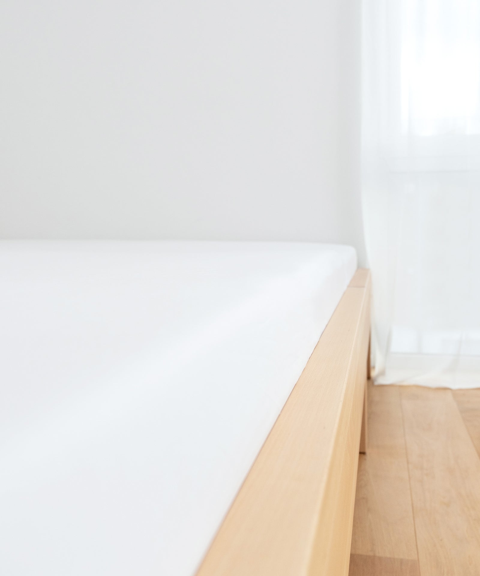 Spannbettlaken 270x200 cm auf Familienbett.