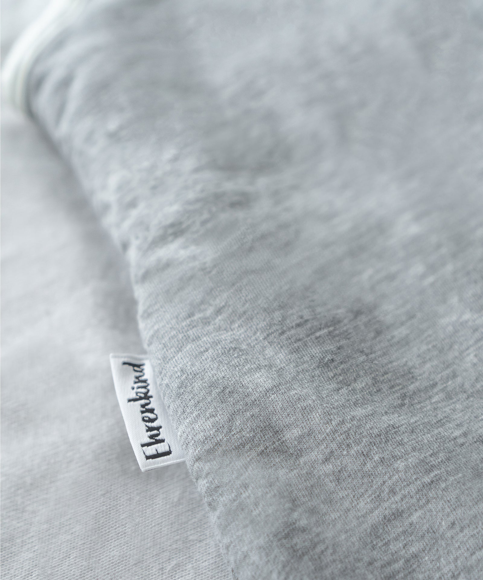 Markenlabel des Ehrenkind Babyschlafsacks mit Wollfüllung im Detail