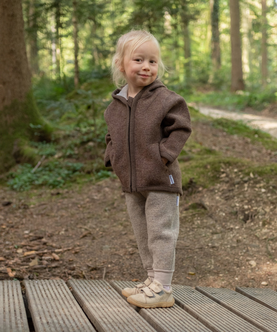 Farbe der Walkjacke*Ausführung in Hellbraun.|