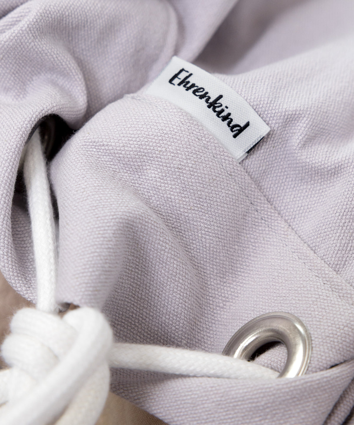 Robuste Bio-Baumwolle*Gefertigt aus 100% Bio-Baumwolle in strapazierfähiger Webqualität - langlebig und ideal für den täglichen Einsatz.|Robuster Aufbewahrungssack für Spielsachen.