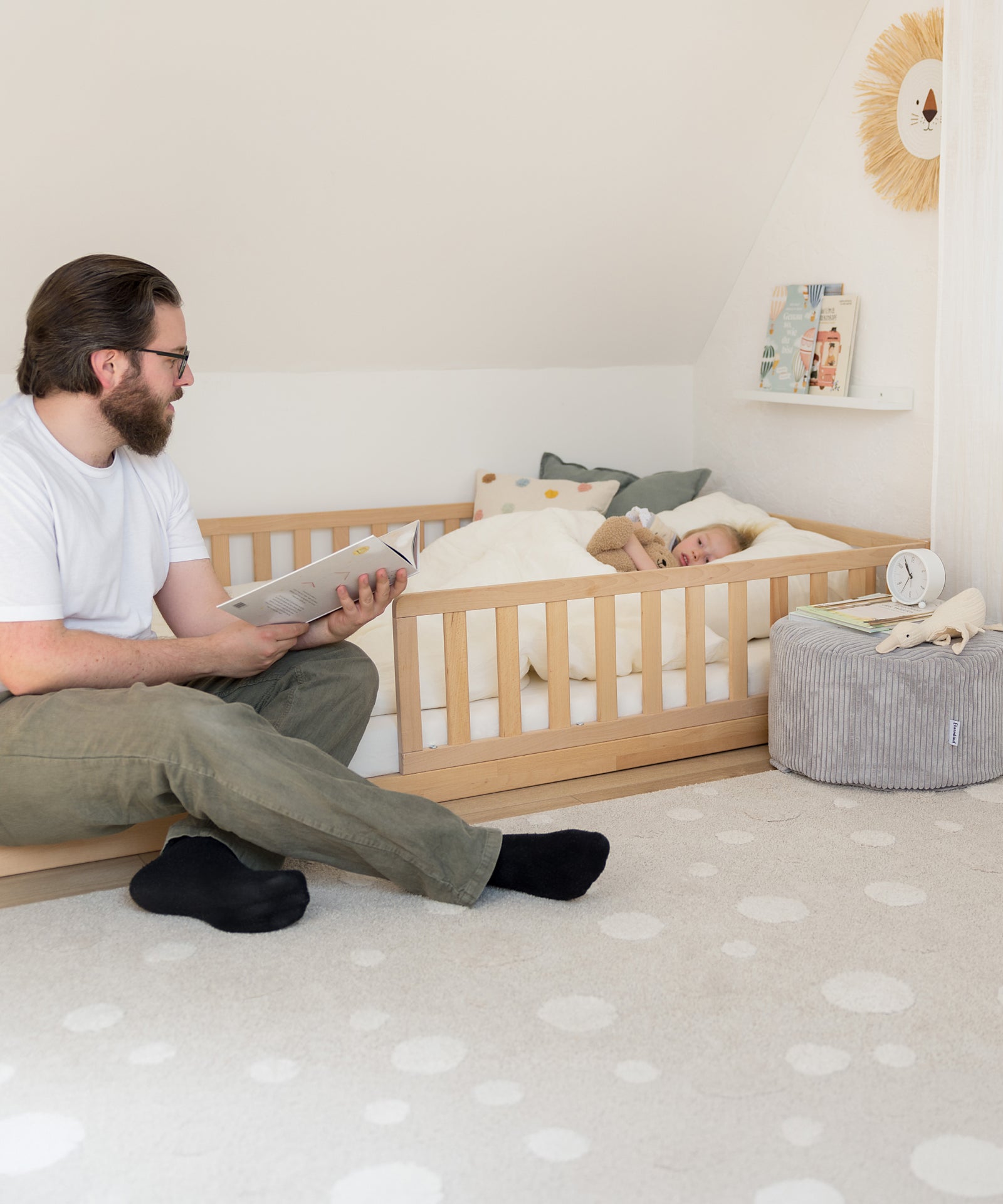 Leichter Pouf für vielseitige Nutzung im Kinderzimmer und Wohnbereich