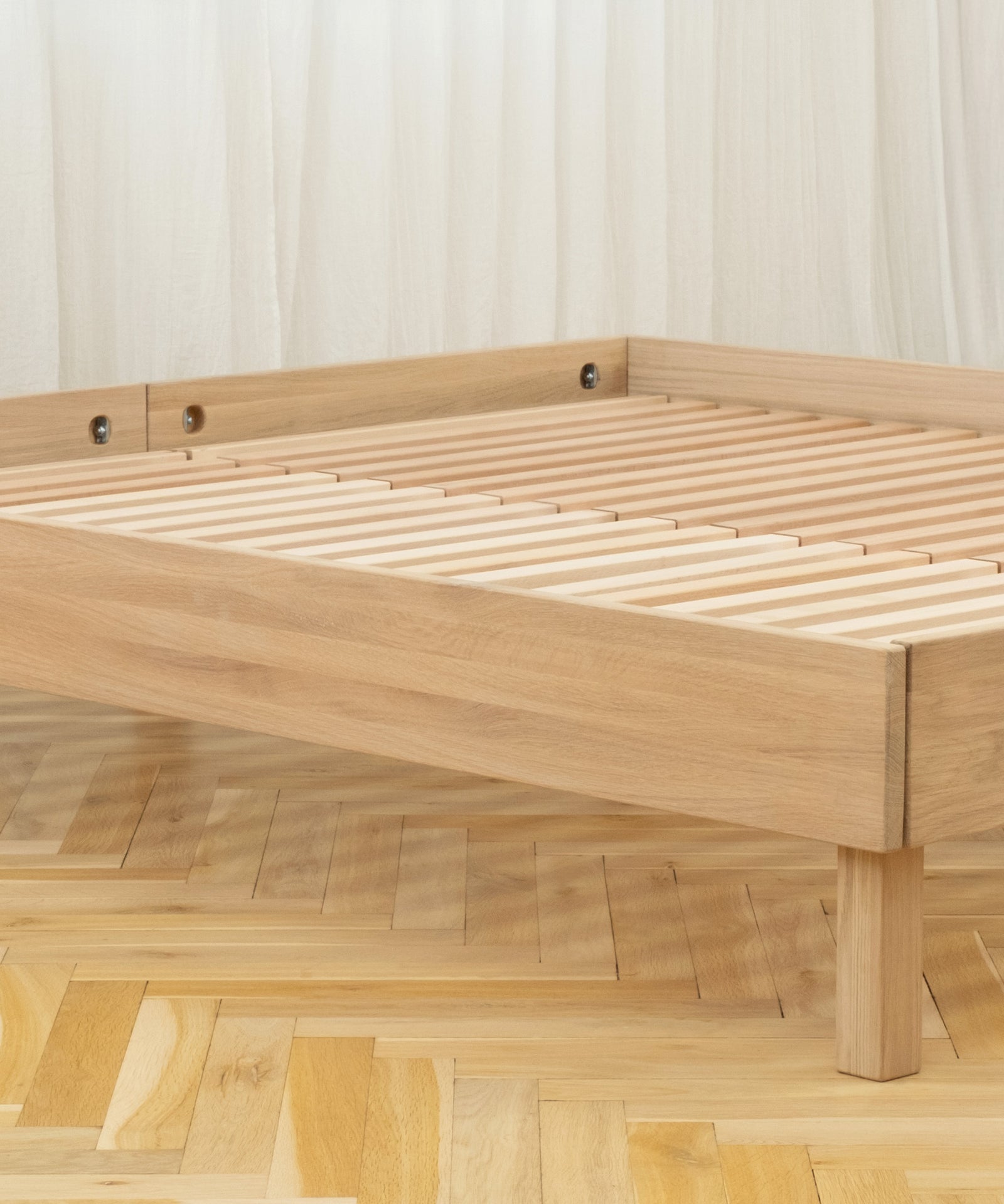 Doppelbett Plano Eiche Lattenrost.