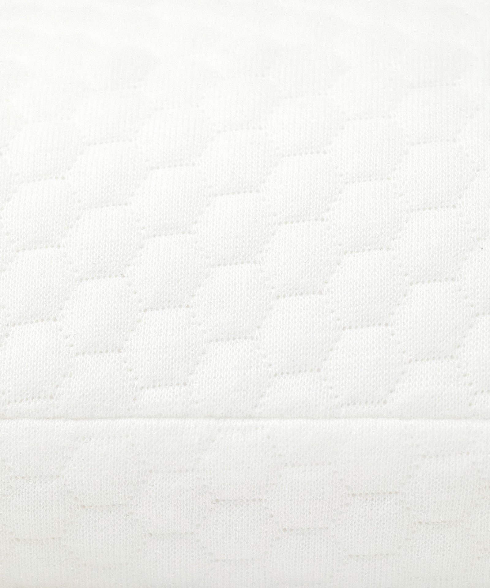 Qualität aus Europa*Das Kissen wird hochwertig in Europa gefertigt. Alle verwendeten Materialien sind nach OEKO-TEX STANDARD 100 zertifiziert.|Hochwertige Materialien.