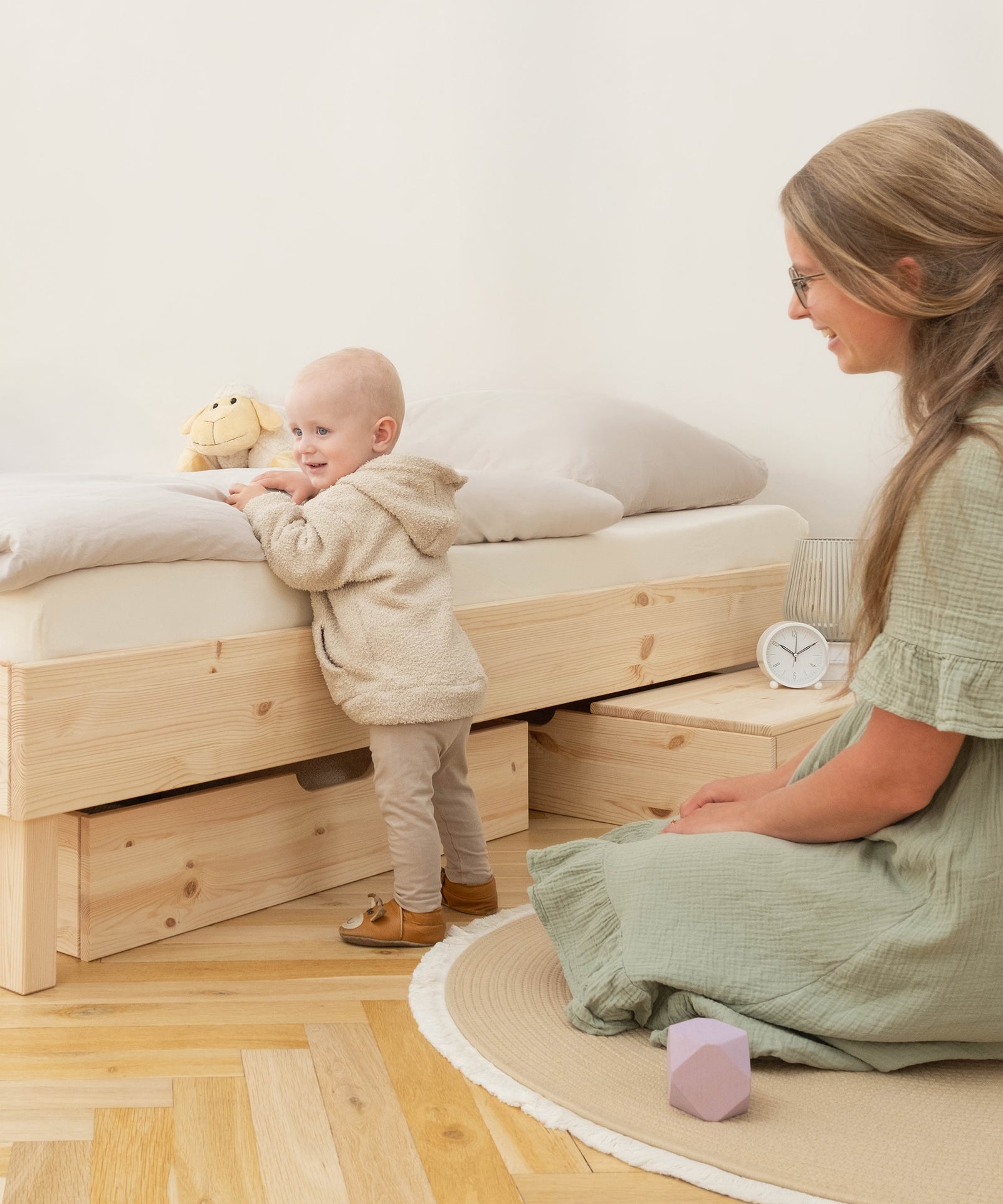 Ehrenkind Einzelbett Kiefer.