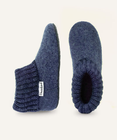 Kinder-Hausschuhe in Jeansblau.