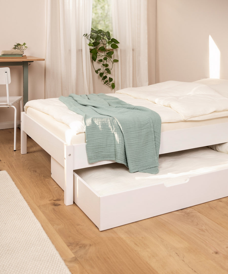 Jugendbett Nova Weiß mit Bettkasten.