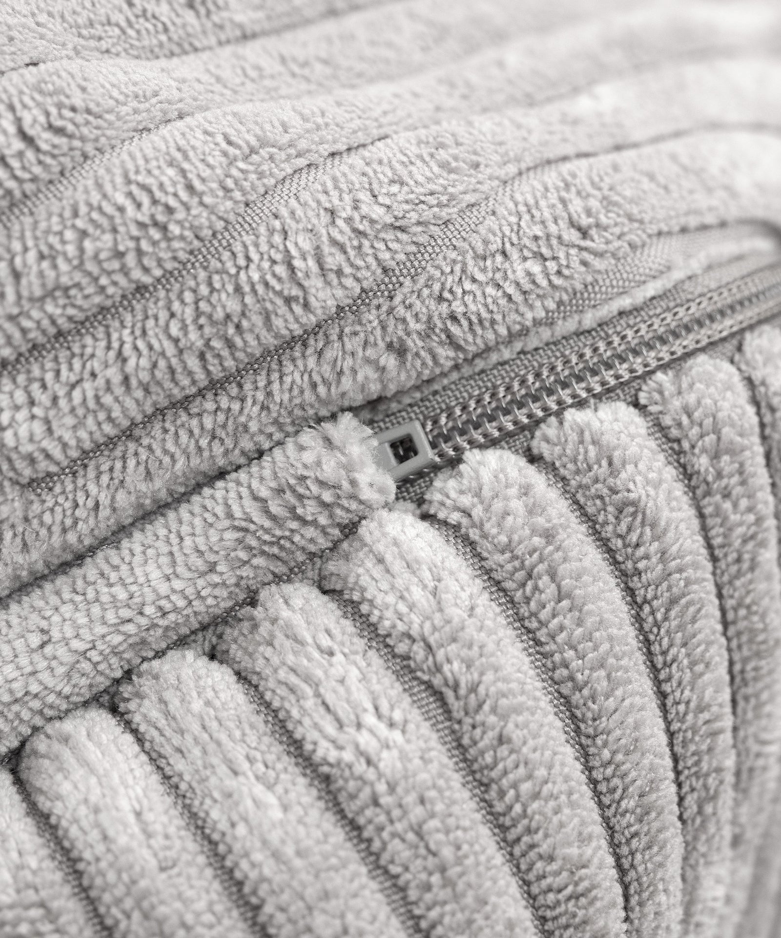 Nahaufnahme des Reißverschlusses.