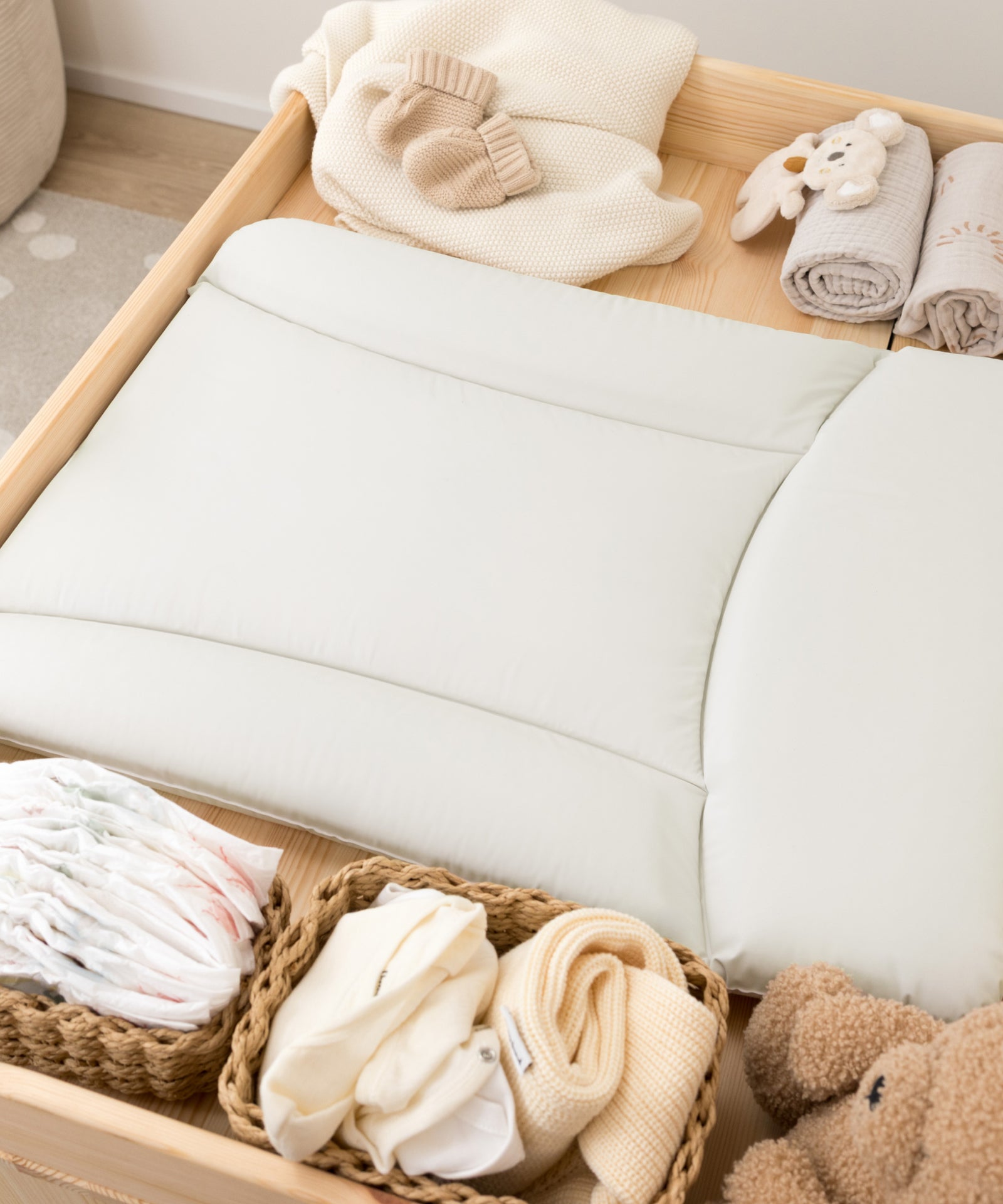 Antiallergene Wickelauflage für empfindliche Babyhaut